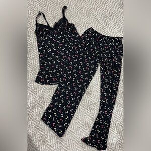 Betsy Johnson.  Black and Pink Bow Pajama Set